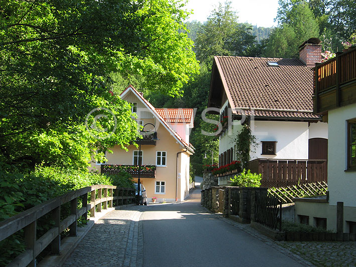 HOUSES IN A RESIDENTIAL STREET IN FUSSEN, BAVARIA, GERMANY