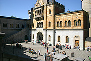 Europe, germany, bavaria, architecture, castle, castles, palace, palaces, fussen, neuschwanstein, schloss neuschwanstein, neuschwanstein castle, courtyard, courtyards.