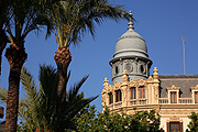 Europe, Spain, Spanish, Valencia, architecture, plaza, plazas, ayuntamiento, plaza ayuntamiento, hotel, hotels, palm tree, palm trees, dome, domes, FF25,