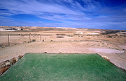 Australia, sa, south australia, coober pedy, outback, australian outback, outback australia, golf course, golf courses, golf, course, courses, Sport pictures, Sports, fence, fences, dog, dingo, dog fence, dingo fence.