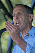 Australia, nsw, sydney, walk against warming, global warming, protest, protests, protesting, people, protester, protesters, sign, signs, vote, votes, voting, election, elections, crowd, crowds, politician, politicians, politics, political, man, men, senator, senators, bob brown, senator bob brown.