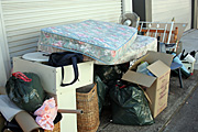 Australia, New South Wales, sydney, rubbish, garbage, lane, lanes, road, roads, basket, baskets, council, councils, box, boxes, bag, bags, plastic, plastic bag, plastic bags, garage, garages.
