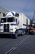 Australia, transport, transportation, vehicle, vehicles, heavy vehicle, heavy vehicles, truck, trucks, sydney, market, markets, flemington, flemington markets.