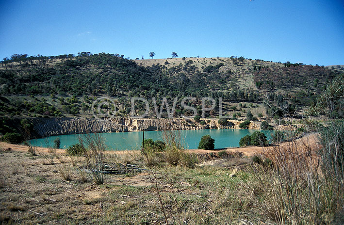 stock photo image: Australia, SA, South Australia, Adelaide, Adelaide hills, quarry, quarries, mine, mines, open-pit, open-pit mine, open-pit mines, open-pit operation, open-pit operations, lake, lakes.