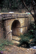 Australia, New South Wales, blue mountains, great dividing range, bridge, bridges, lennox bridge, historical bridge, historical bridges, blaxland, arch, arches, archway, archways, tunnel, tunnels.