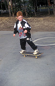Sport pictures, Sports, skateboard, skateboards, skateboarding, skateboard rider, skateboard riders, CHILD, CHILDREN, male, males, boy, boys, outdoors.