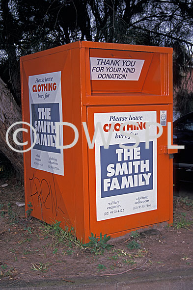 stock photo image: Charity, charities, recycling bin, recycling bins, bin, bins, charity bin, charity bins, new South Wales, nsw, australia, recycle, recycling, recycled, metal, sign, signs, clothing bin, clothing bins, donation, donations, donating, smith family, the smith family, clothing appeal, clothing appeals.