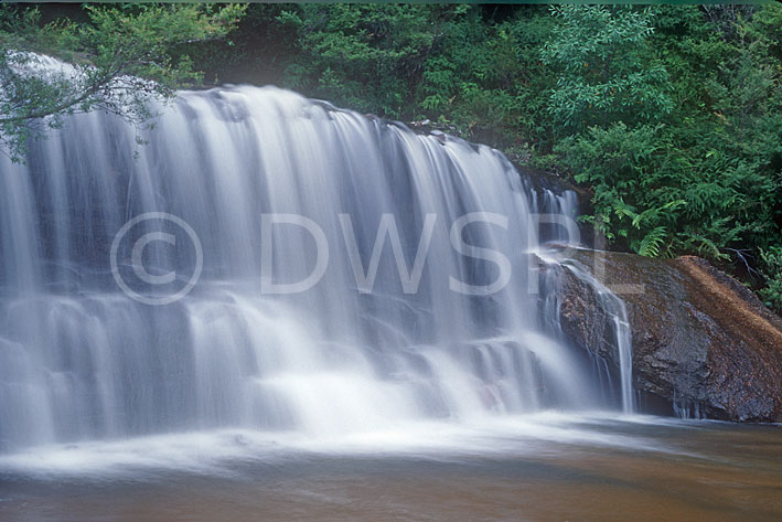 stock photo image: Australia, New South Wales, blue mountains, great dividing range, waterfall, waterfalls, running water, water.