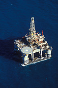 Oil, oil production, oil mining, offshore platform, offshore platforms, platform, platforms, mine, mines, water, sea, seas, ocean, oceans, Australia, coast, coasts, coastal, port hedland, oil rig, oil rigs, water, sea, seas, ocean, oceans, western australia, wa, DFF, DFFIND.