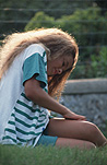 Child, children, ailment, ailments, girl, girls, female, females, mozzie, mozzies, mosquito, mosquitoes, mosquito bite, mosquito bites, bite, bites, itch, itches, itching, Australia, Sport pictures, Sports, balloon images, hot air balloons