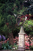 Garden, gardens, Sundial, Sundials, clock, clocks, early clock, early clocks, time, timekeeping, PF48,