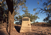 Australia, australian, explorer, explorers, burke, grave, graves, creeK, creeks, coopers, coopers creek.