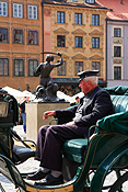 Europe, warsaw, poland, rynek, starego, miasta, rynek starego miasta, people, man, men, male, males, driver, drivers, carriage, carriages, FF25,