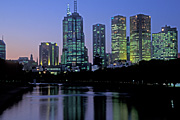 Australia, vic, victoria, melbourne, river, rivers, yarra, yarra river, bridge, bridges, swan street, swan street bridge, architecture, skyscraper, skyscrapers, highrise, highrise building, highrise buildings, FF25,