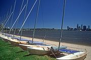 Australia, WA, Western Australia, Perth, beach, beaches, boat, boats, boating, catamaran, catamarans, river, rivers, swan, swan river, sail, sails, sailing, mast, masts, water, park, parks, FF25,