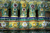 Asia, thailand, architecture, ceramic, ceramics, tile, tiles, ceramic tile, ceramic tiles, chedi, wat, wats, wat po, wat phra chetuphon, flower, flowers, floral, bangkok.