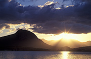 Australia, Beach, Beaches, water, coast, coasts, coastal, coastline, coastlines, qld, queensland, main range, main range np, main range national park, national park, national parks, sunset, sunsets, sunrises and sunsets, mood, mood scene, mood scenes, mountain, mountains, spicers peak, cloud, clouds.