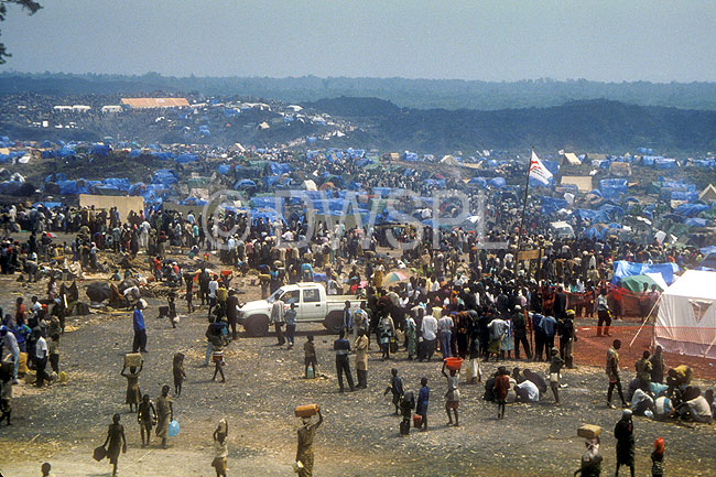 stock photo image: Africa, African, Africans, Civil War, Civil Wars, Rwanda, Rwandan, Rwandan Civil War, Rwandan Refugee Camp, Rwandan Refugee Camps, Refugee Camp, Refugee Camps, Refugee, Refugees, people, crowd, crowds, JRH24,