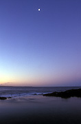 Australia, New South Wales, Kiama, rockpool, rockpools, swimming pool, pool, pools, swimming pools, mood, mood scene, mood scenes, moon, moons, the moon, night, nights, nightime, nightimes, evening, evenings, coast, coastal, coastline, coastlines.