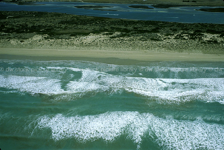 stock photo image: Australia, south australia, SA, National Park, National Parks, wave, waves, coorong, the coorong, coorong NP, coorong national park, beach, beaches, coast, coasts, coastal, coastline, coastlines, sanctuary, sanctuaries, bird sanctuary, bird sanctuaries, young husband, young husband peninsula.