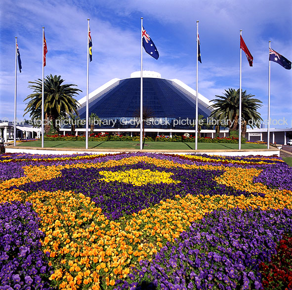 stock photo image: Australia, western australia, wa, perth, casino, casinos, gamble, gambles, gambling, gambler, gamblers, architecture, park, parks, burswood, burswood casino, flag, flags, palm tree, palm trees, flagpole, flagpoles, flag pole, flag poles, garden, gardens.