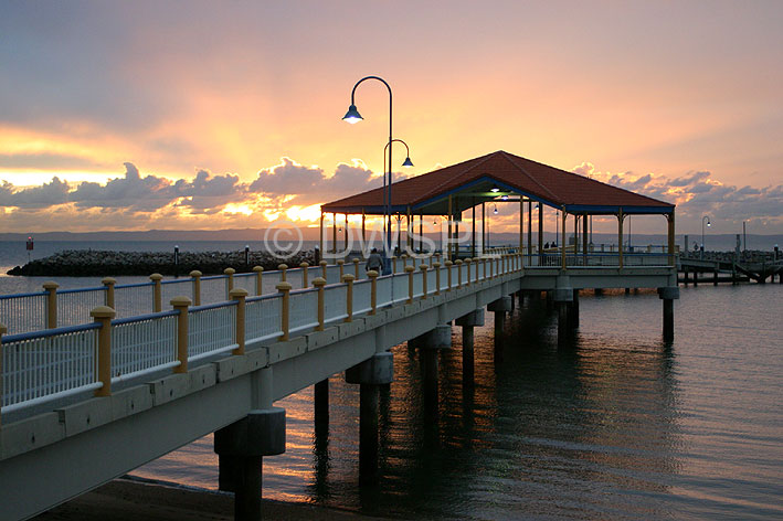 stock photo image: Australia, qld, queensland, brisbane, redcliffe, jetty, jetties, pier, piers, mood, mood scene, mood scenes, sunrise, sunrises, sunrises and sunsets.