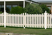 Garden, gardens, fence, fences, garden fence, garden fences, picket, picket fence, picket fences, timber.