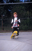 Sport pictures, Sports, skateboard, skateboards, skateboarding, skateboard rider, skateboard riders, CHILD, CHILDREN, male, males, boy, boys.
