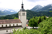 Europe, Switzerland, Swiss, Gruyeres, village, villages, architecture, gruyeres castle, castle, castles, fortress, fortresses, church, churches, religion, religious, religious building, religious buildings, alps, swiss alps, mountain, mountains.